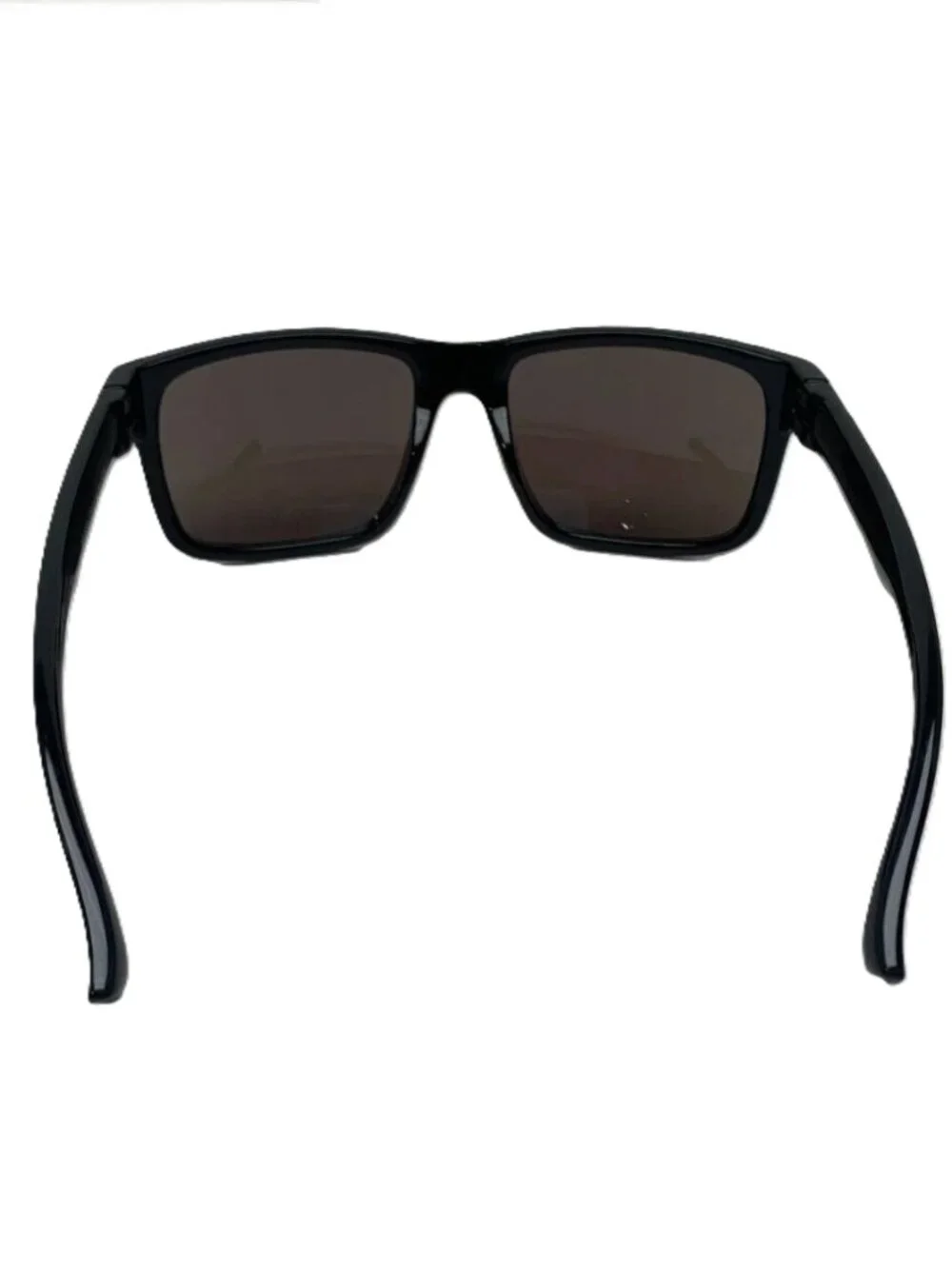 Classic Men’s Black w/Blue Lens Sunglasses compared to Otis - NWT